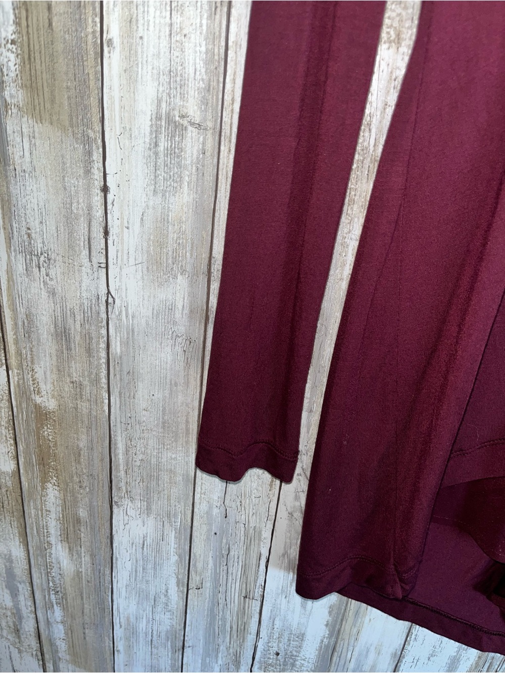White House Black Market Burgundy V Neck Top XXS Asymmetrical Hem Stretch Blouse - Picture 4 of 6